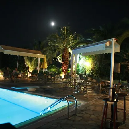 Batis Hotell