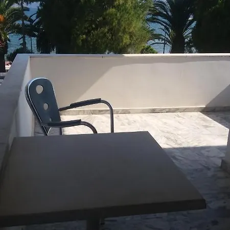 Hotel Batis